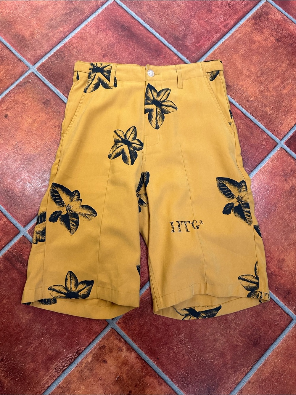 Honor the Gift Los Angeles Men’s 11” Floral Casual Shorts